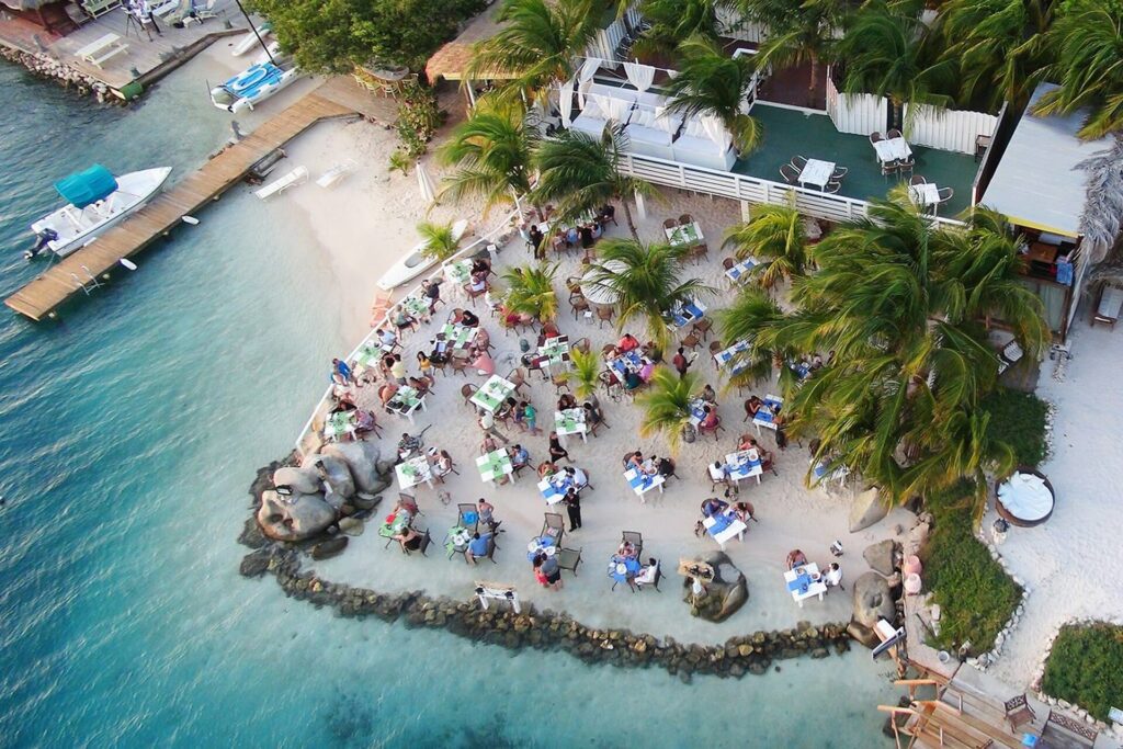 Flying-Fishbone-664732_10151074993112563_67943119_o